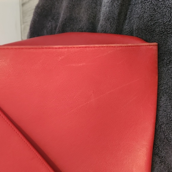 Vintage MCM Traveling Bag Needs TLC - Picture 7 of 13
